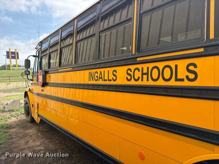image for item FB6727 2009 Freightliner B2 school bus