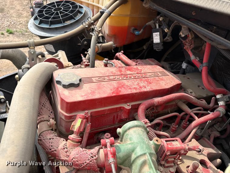 image for item FB6727 2009 Freightliner B2 school bus