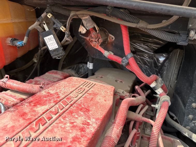 image for item FB6727 2009 Freightliner B2 school bus