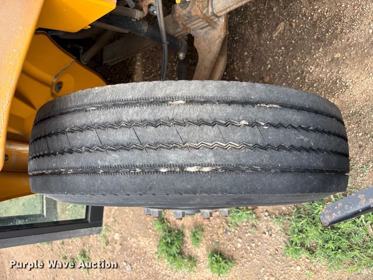 image for item FB6727 2009 Freightliner B2 school bus