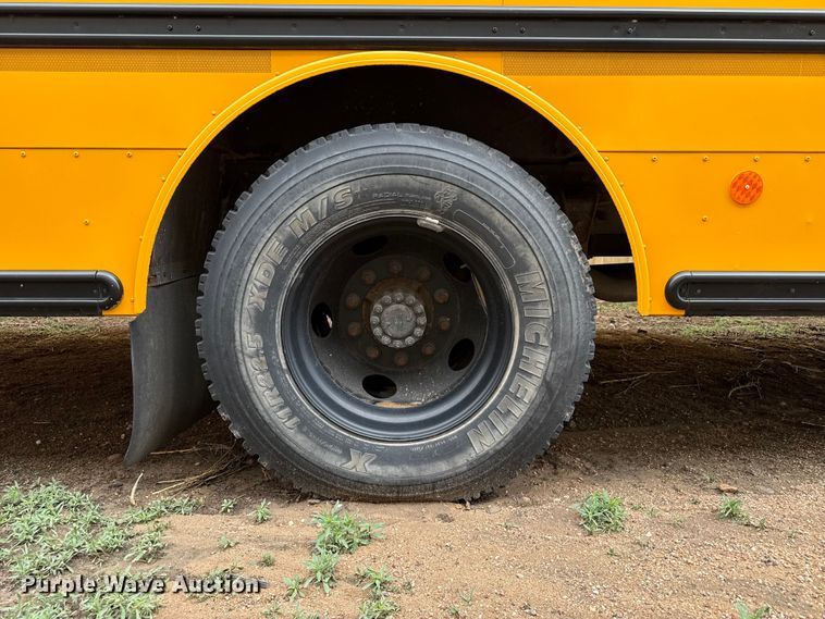 image for item FB6727 2009 Freightliner B2 school bus