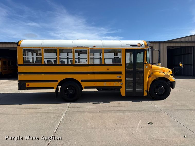 image for item FB6731 2006 IC CE200 school bus