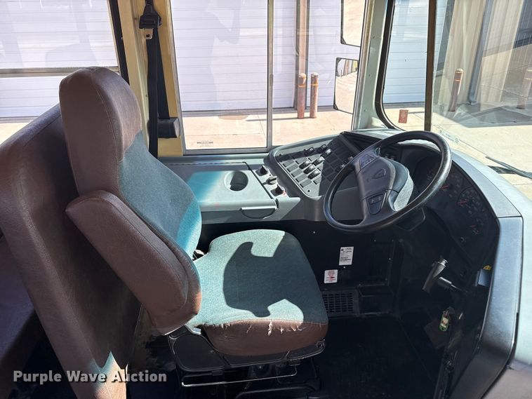 image for item FB6731 2006 IC CE200 school bus