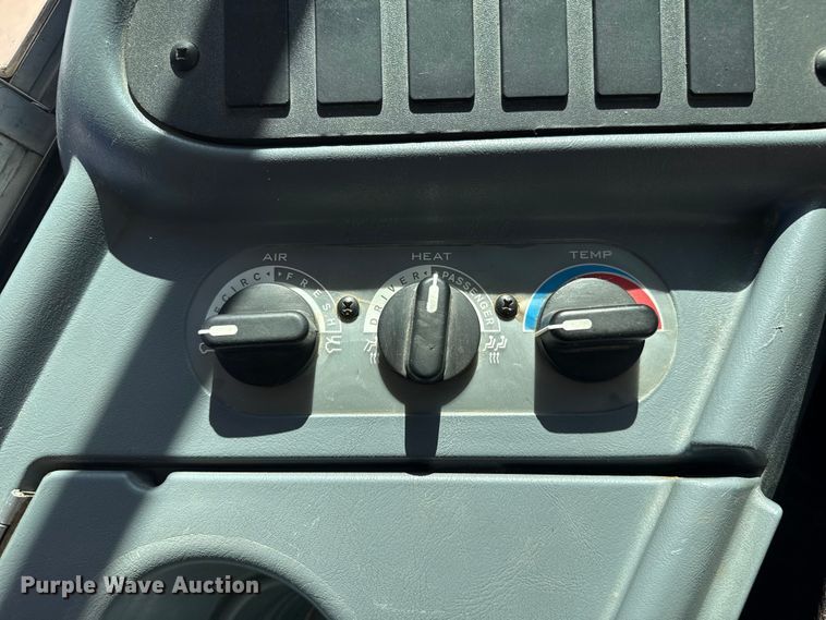image for item FB6731 2006 IC CE200 school bus