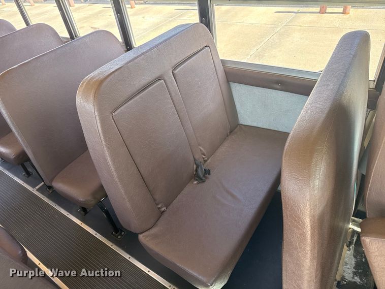 image for item FB6731 2006 IC CE200 school bus
