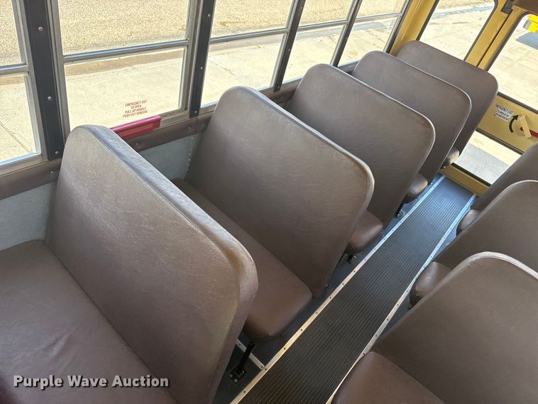 image for item FB6731 2006 IC CE200 school bus