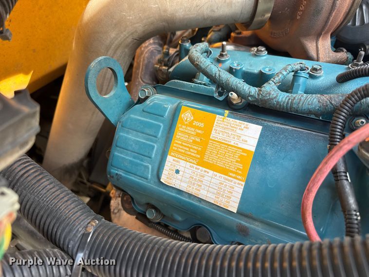 image for item FB6731 2006 IC CE200 school bus