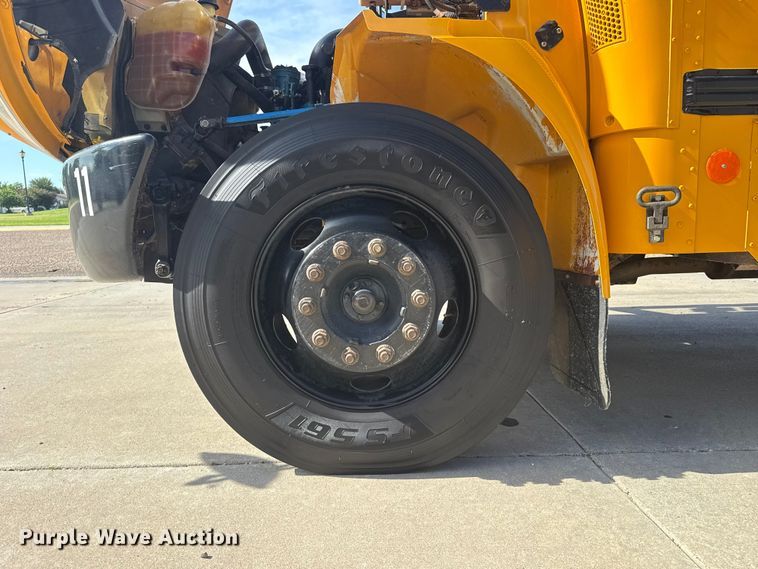 image for item FB6731 2006 IC CE200 school bus
