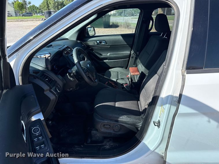 image for item FB6741 2018 Ford Explorer Police SUV