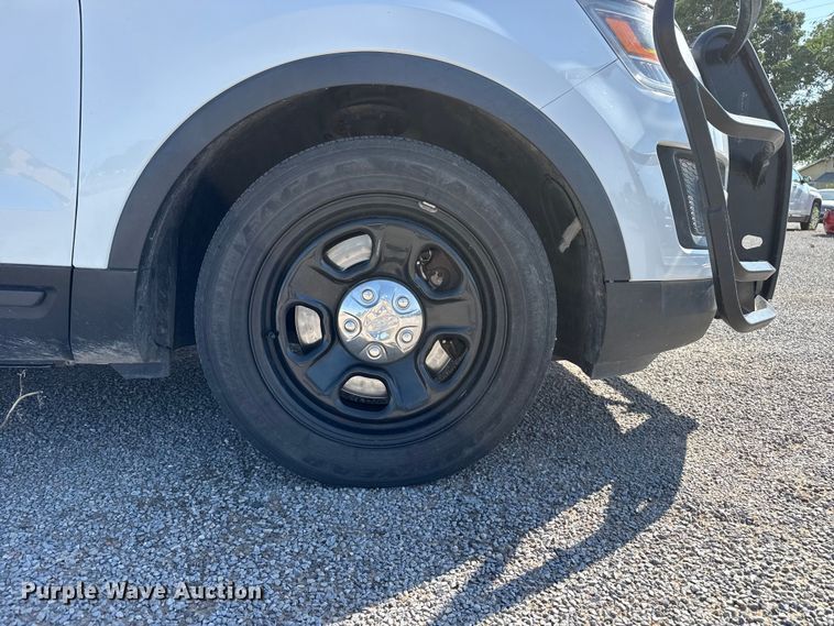 image for item FB6741 2018 Ford Explorer Police SUV