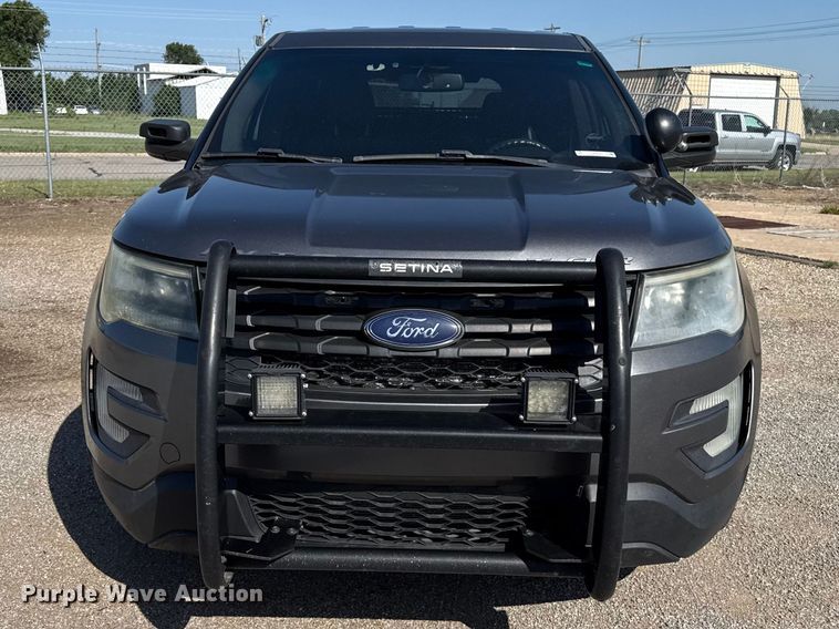 image for item FB6742 2017 Ford Explorer Police SUV