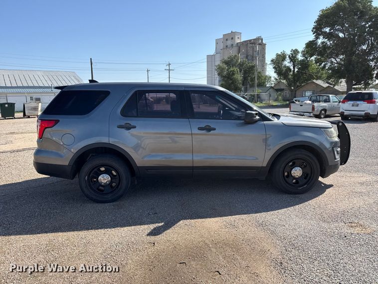 image for item FB6742 2017 Ford Explorer Police SUV