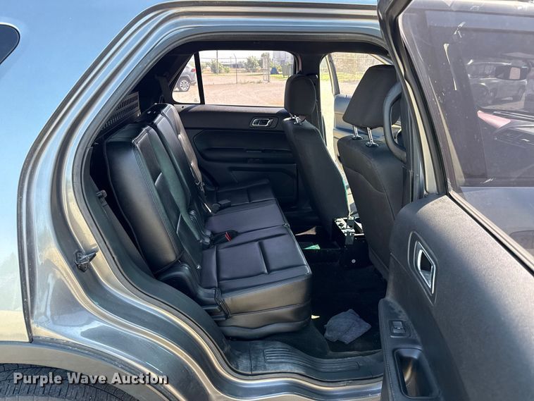 image for item FB6742 2017 Ford Explorer Police SUV