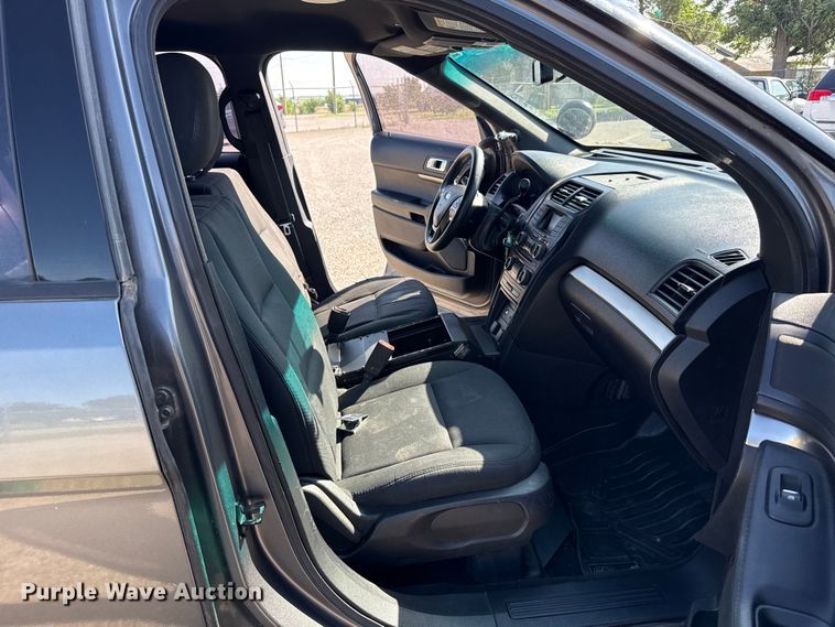 image for item FB6742 2017 Ford Explorer Police SUV