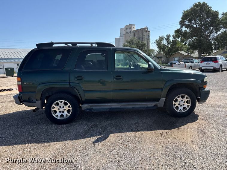 image for item FB6744 2003 Chevrolet Tahoe SUV