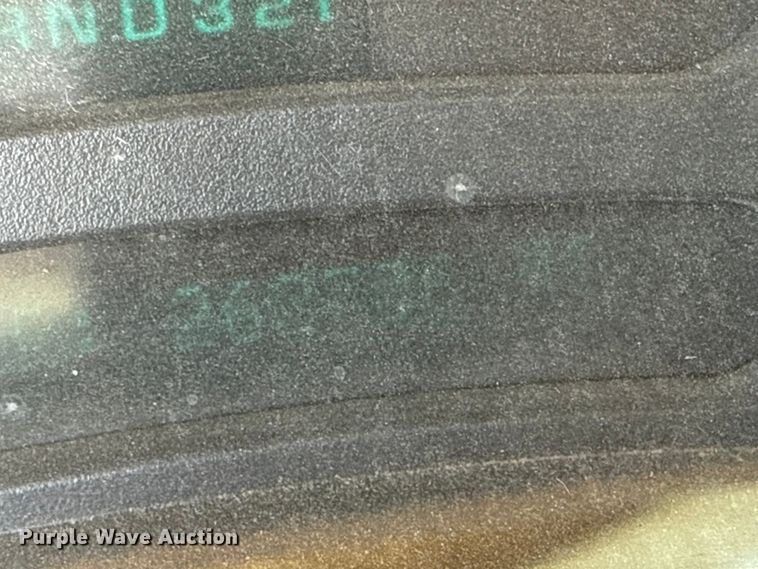 image for item FB6744 2003 Chevrolet Tahoe SUV