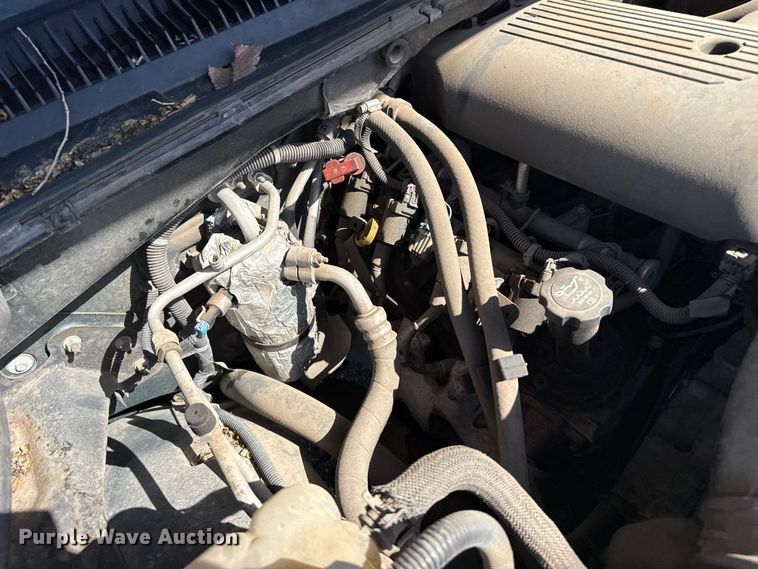 image for item FB6744 2003 Chevrolet Tahoe SUV