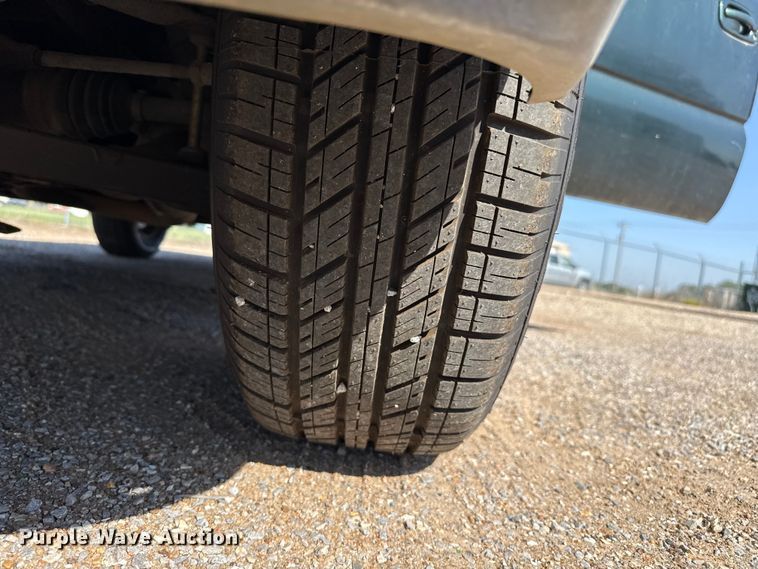 image for item FB6744 2003 Chevrolet Tahoe SUV