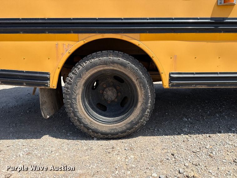 image for item FB6768 2005 Chevrolet Blue Bird school bus