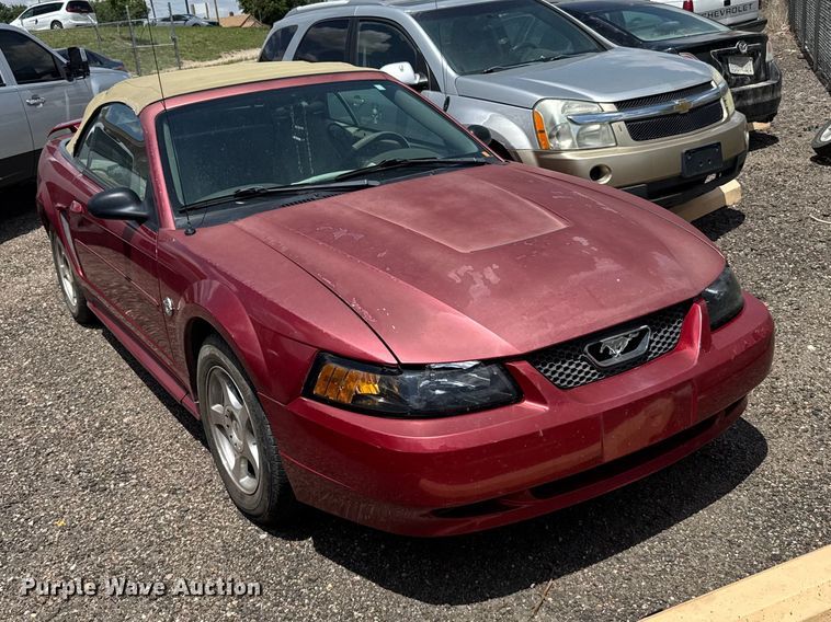 image for item FB7444 2004 Ford Mustang convertible