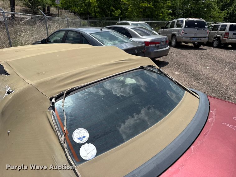 image for item FB7444 2004 Ford Mustang convertible