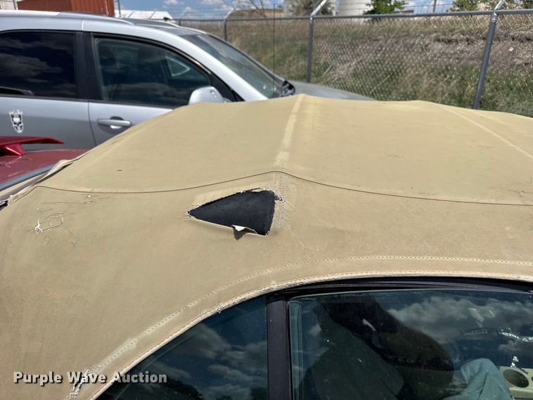 image for item FB7444 2004 Ford Mustang convertible