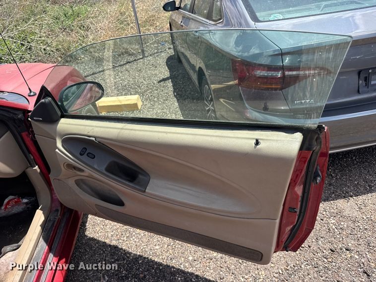image for item FB7444 2004 Ford Mustang convertible