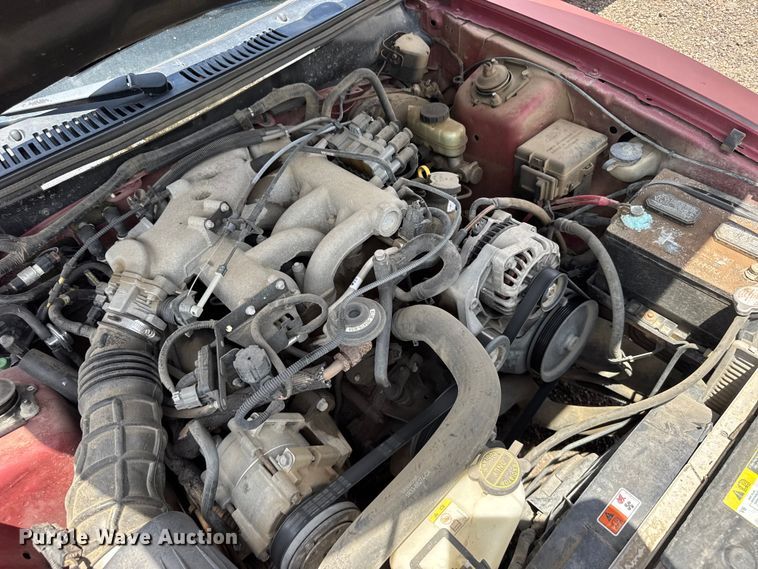 image for item FB7444 2004 Ford Mustang convertible