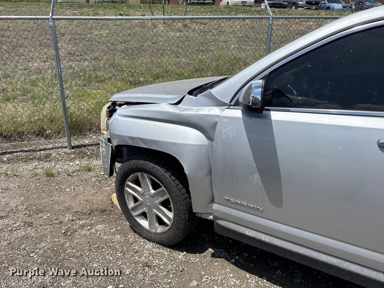 image for item FB7445 2011 GMC Terrain SUV