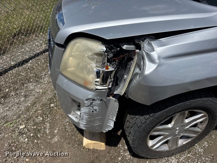 image for item FB7445 2011 GMC Terrain SUV