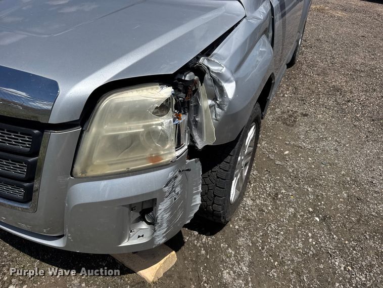 image for item FB7445 2011 GMC Terrain SUV