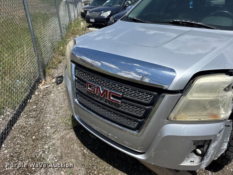 image for item FB7445 2011 GMC Terrain SUV