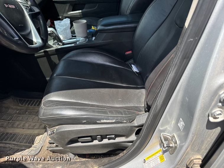 image for item FB7445 2011 GMC Terrain SUV