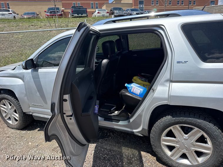 image for item FB7445 2011 GMC Terrain SUV