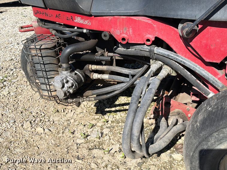 image for item FB8194 Toro Greensmaster 3200 reel mower