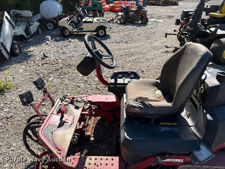 image for item FB8194 Toro Greensmaster 3200 reel mower