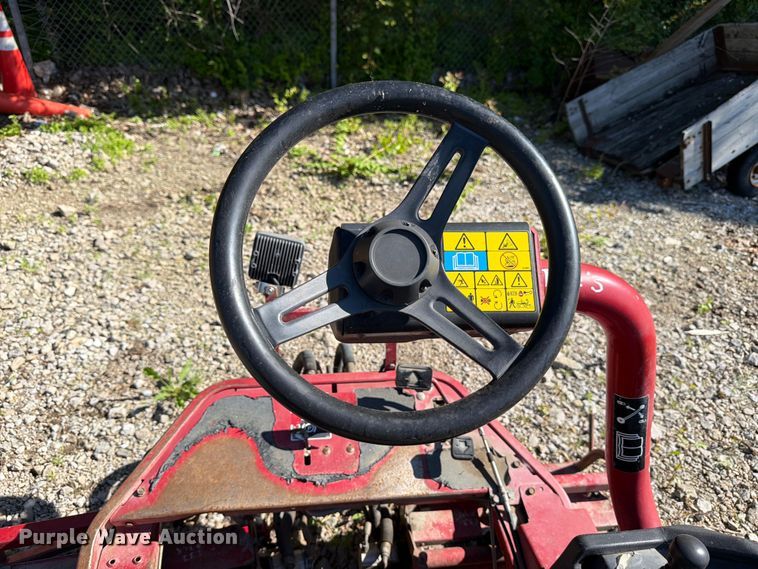 image for item FB8194 Toro Greensmaster 3200 reel mower