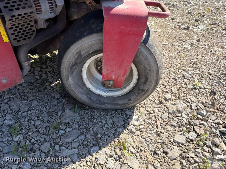image for item FB8194 Toro Greensmaster 3200 reel mower