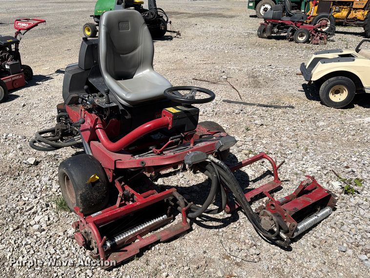 image for item FB8195 Toro Greensmaster 3200 reel mower