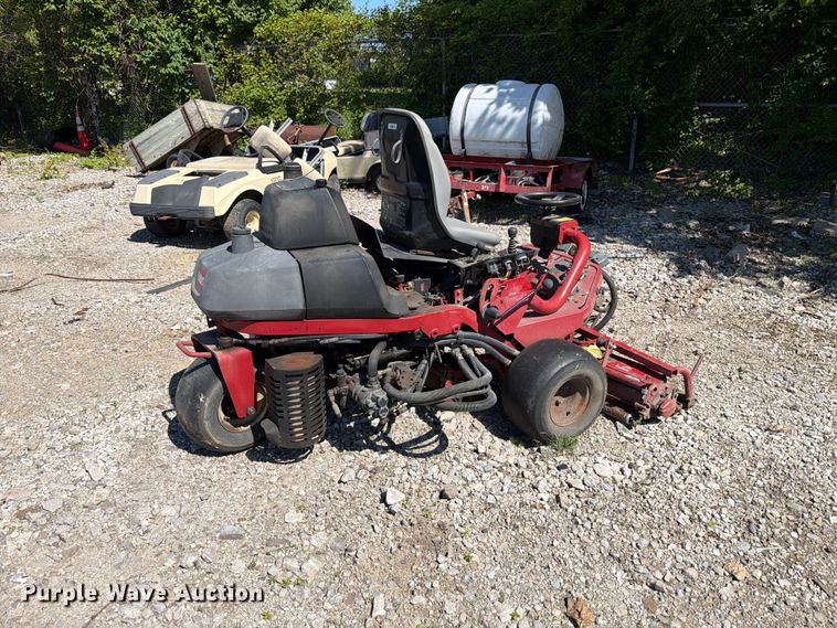 image for item FB8195 Toro Greensmaster 3200 reel mower