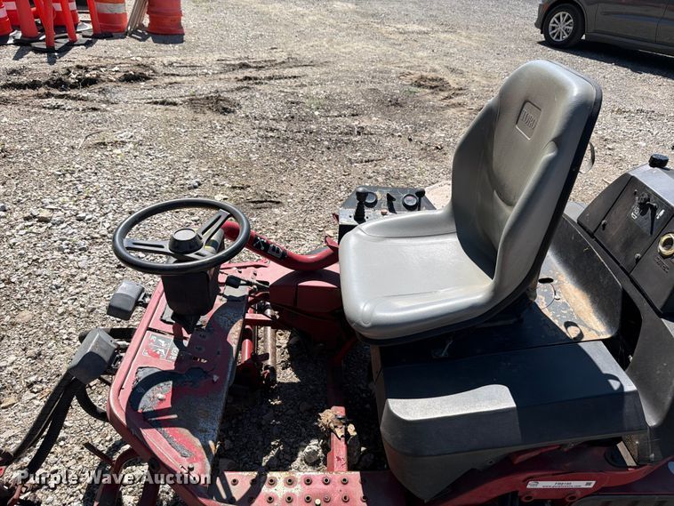 image for item FB8195 Toro Greensmaster 3200 reel mower