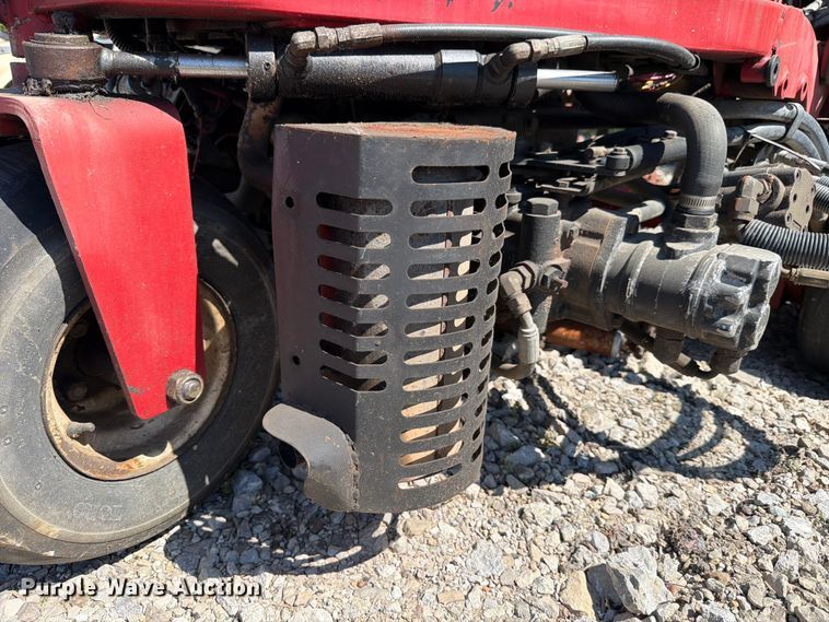 image for item FB8195 Toro Greensmaster 3200 reel mower