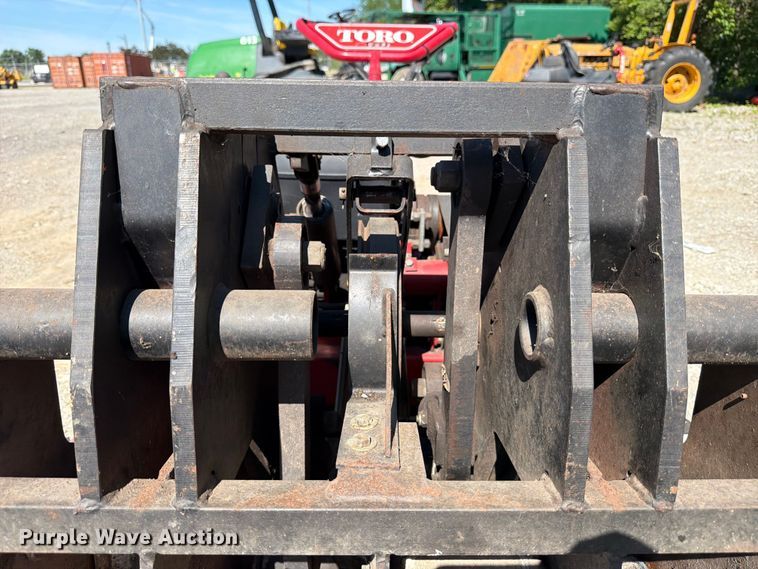 image for item FB8196 Toro 09100 aerator