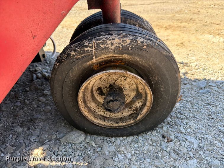 image for item FB8196 Toro 09100 aerator