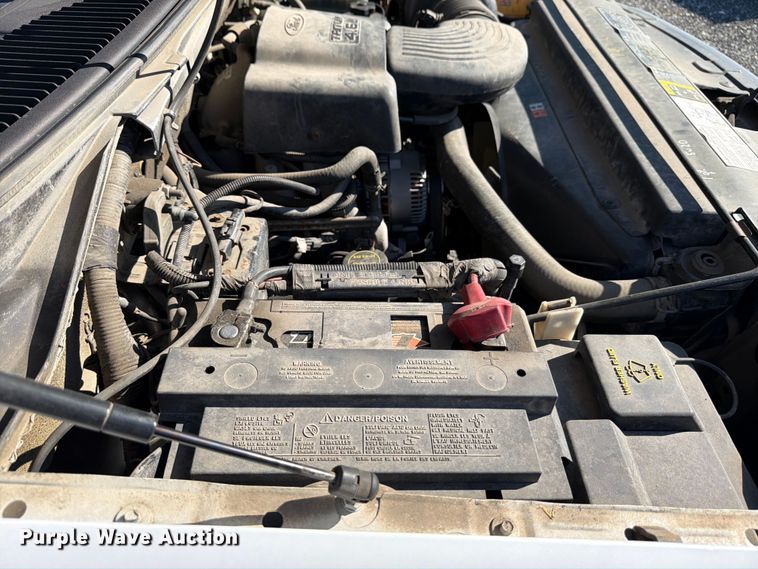 image for item FB8198 2004 Ford F150 pickup truck