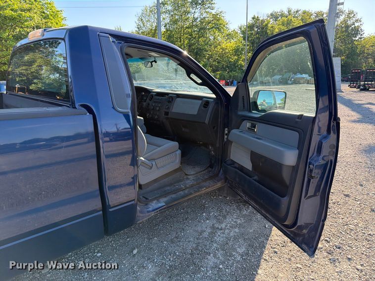 image for item FB8199 2011 Ford F150 pickup truck