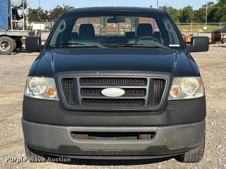 image for item FB8200 2007 Ford F150 pickup truck