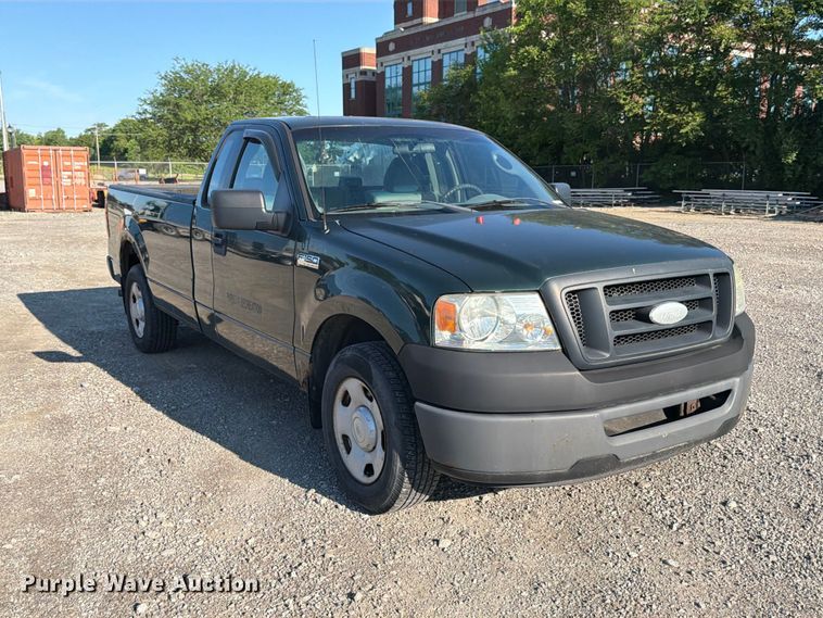 image for item FB8200 2007 Ford F150 pickup truck