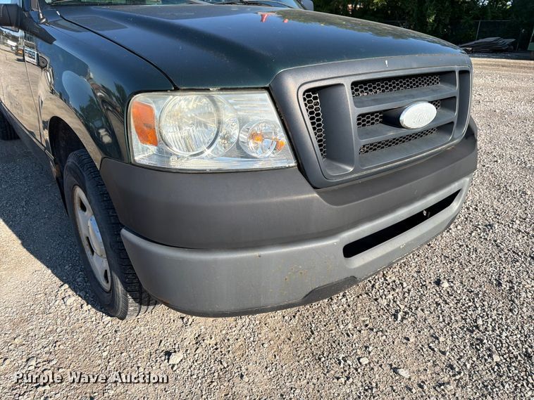 image for item FB8200 2007 Ford F150 pickup truck