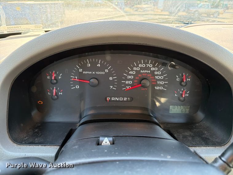 image for item FB8200 2007 Ford F150 pickup truck